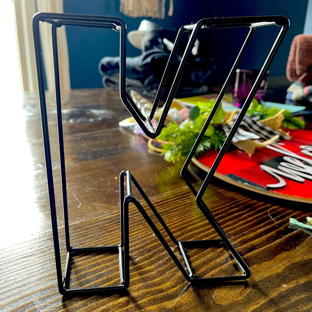 Metal K decor